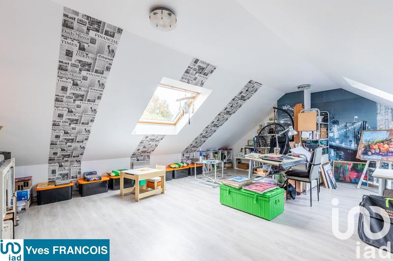 Maison - 128 m² - 7 pièces