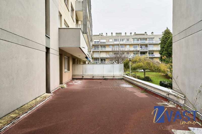 Appartement - 122 m² - 4 pièces