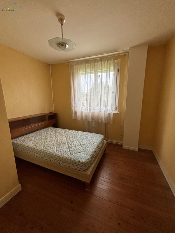 Maison - 88 m² - 6 pièces