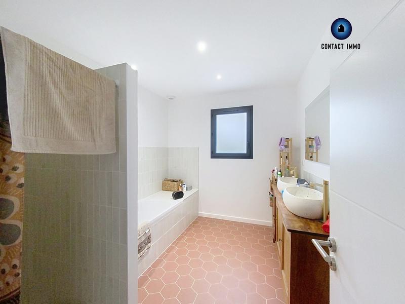 Maison - 143 m² - 4 pièces