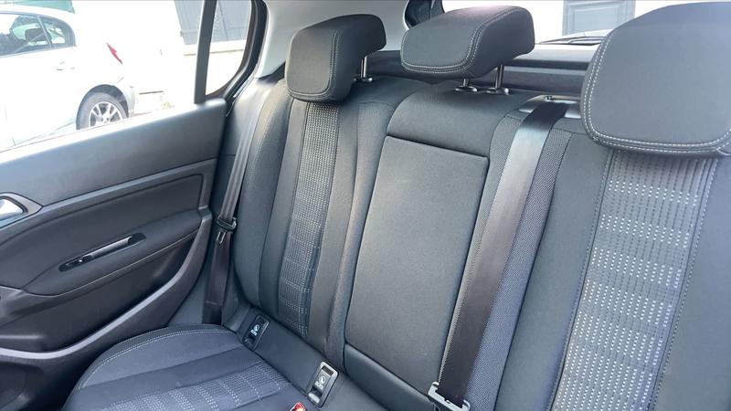 Peugeot 308 1.2 PureTech 130 Eat6 Allure Pack - Automatique