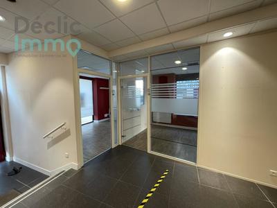 Local commercial - 197 m²