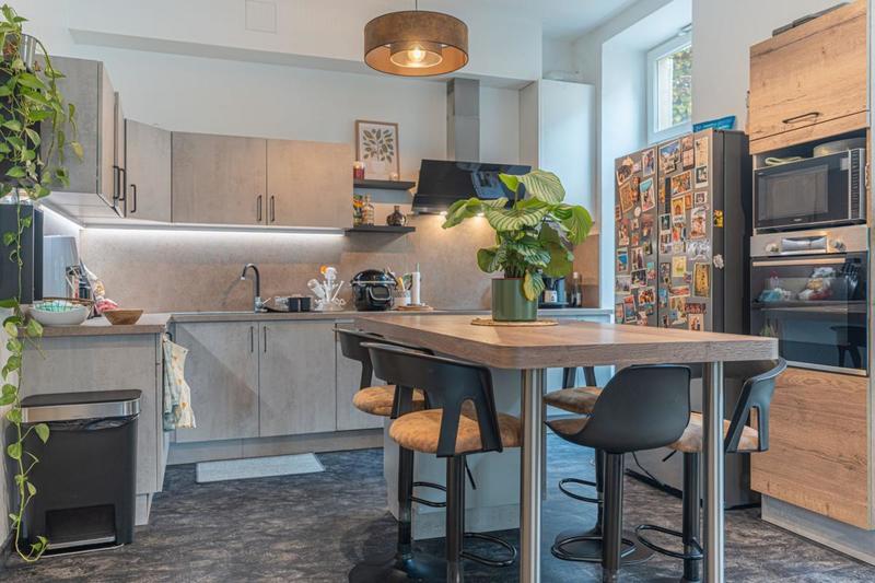 Appartement - 82 m² - 3 pièces