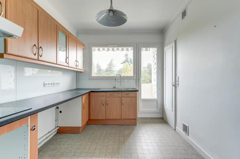 Appartement - 81 m² - 3 pièces