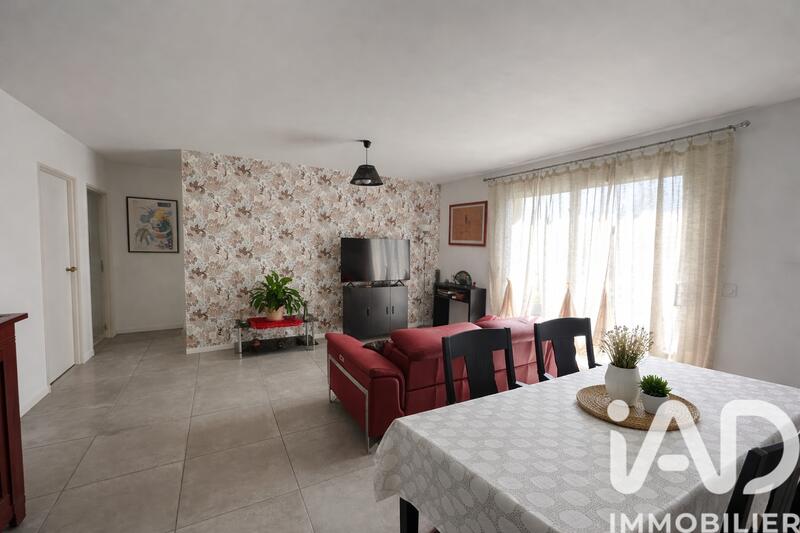 Maison - 102 m² - 4 pièces