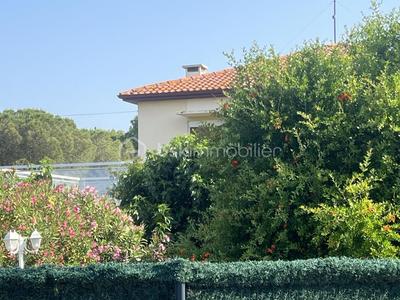 Maison traditionnelle - 162 m² - 7 pièces