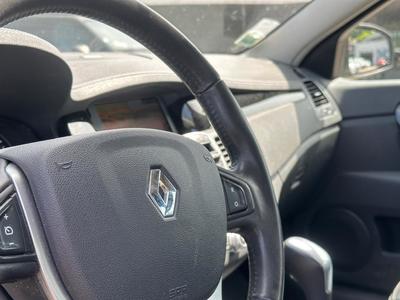 Renault Laguna III (2) 2.0 Dci 175 Initiale Bva6