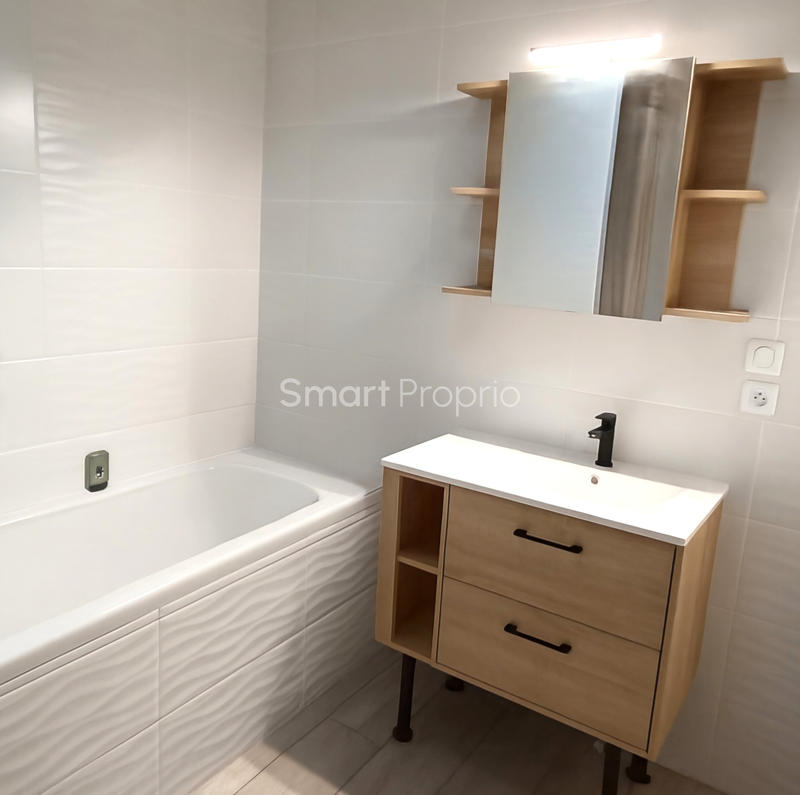 Maison - 102 m² - 4 pièces