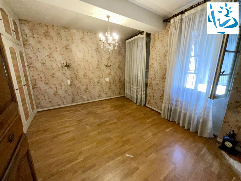 Maison - 155 m² - 7 pièces