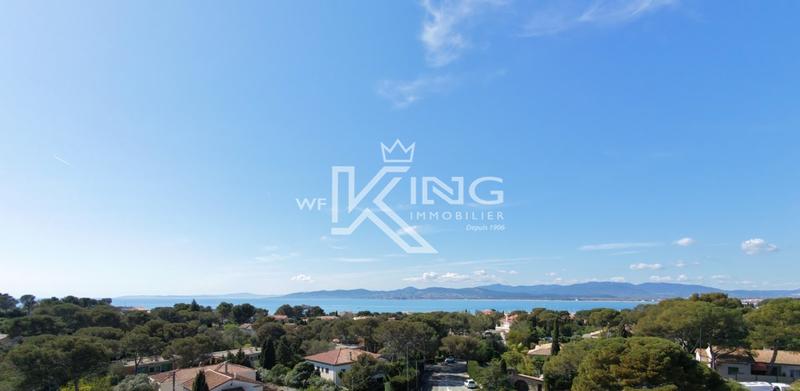 Villa - 250 m² - 6 pièces