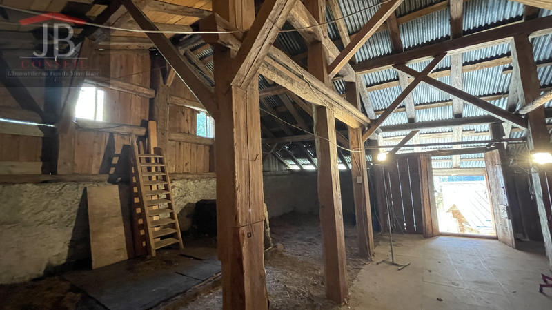 Maison - 319 m² - 5 pièces