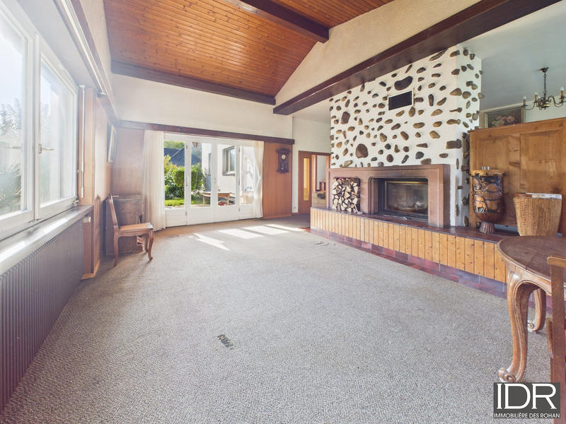 Maison - 219 m² - 7 pièces