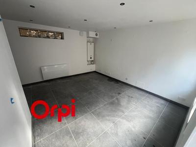 Local commercial - 18 m²