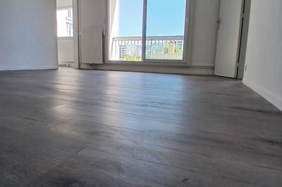 Appartement - 79 m² - 4 pièces