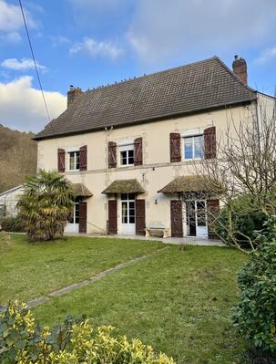 Maison - 143 m² - 6 pièces