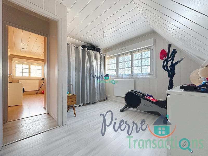 Maison - 97 m² - 5 pièces