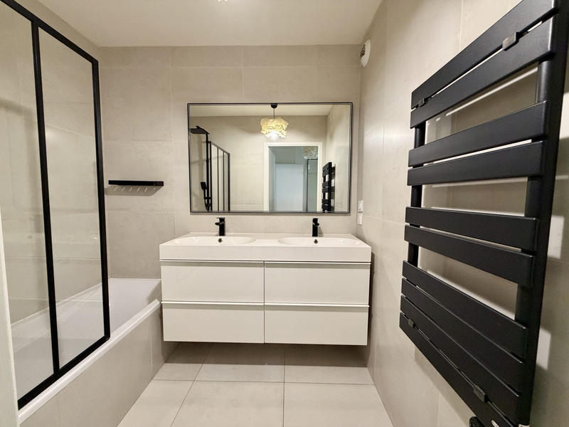 Appartement - 88 m² - 4 pièces