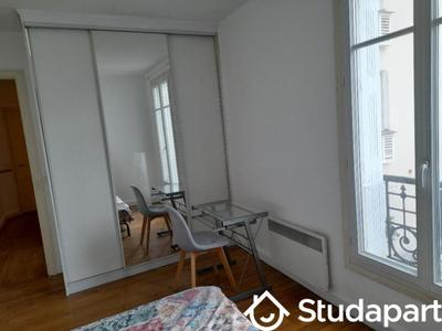 Chambre - 13 m² - 1 pièce