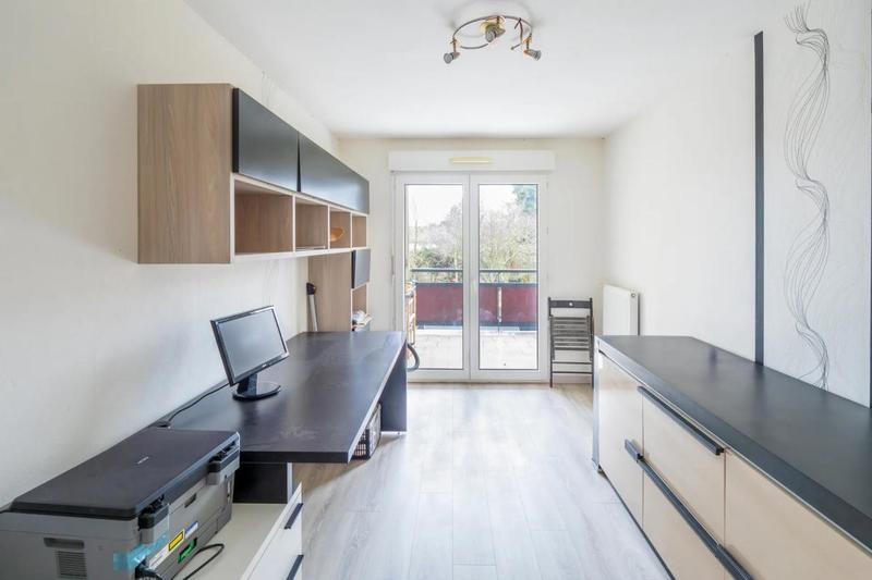 Appartement - 90 m² - 4 pièces