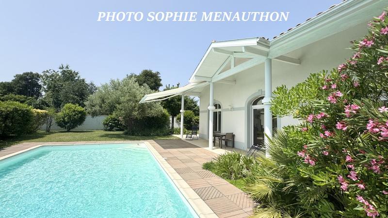 Maison - 174 m² - 5 pièces