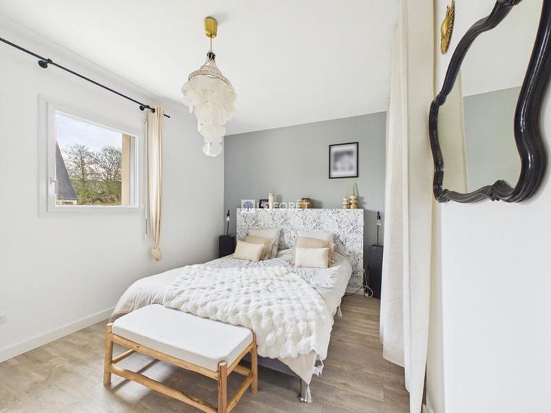 Maison - 98 m² - 6 pièces