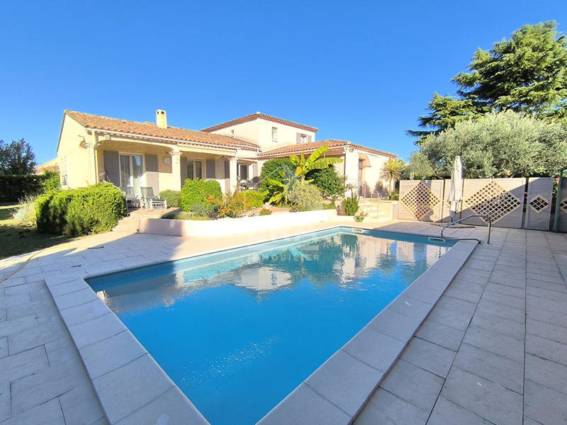 Maison - 175 m² - 5 pièces