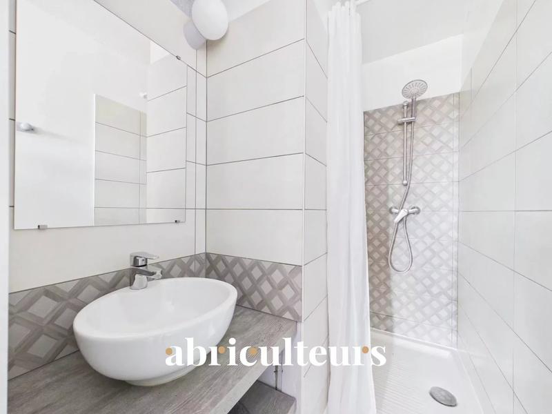 Studio - 17 m² - 1 pièce