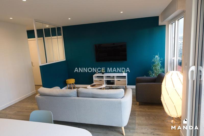 Chambre - 11 m² - 5 pièces