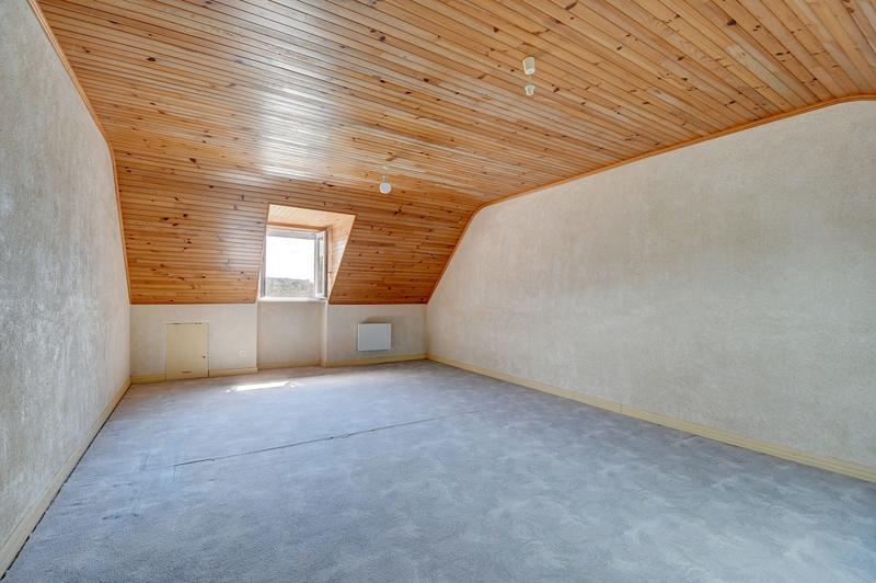 Maison - 180 m² - 6 pièces