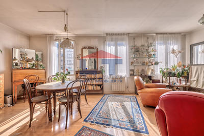 Appartement - 81 m² - 3 pièces