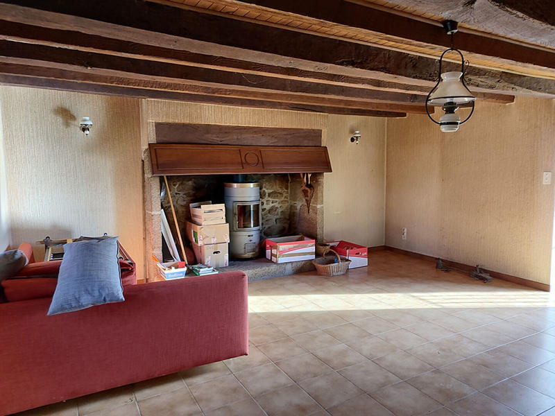 Maison - 93 m² - 5 pièces
