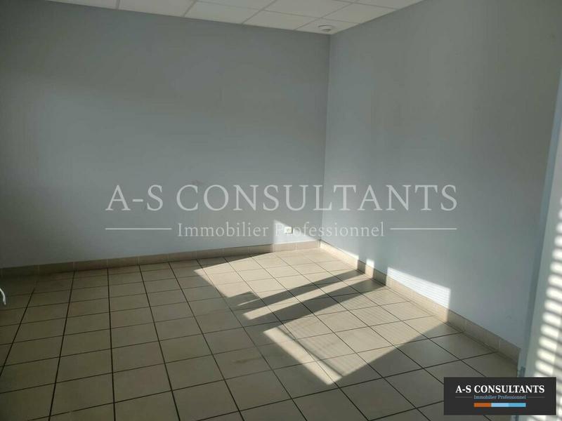 Local d'activité / Entrepôt - 550 m²