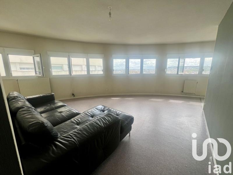 Appartement - 60 m² - 2 pièces