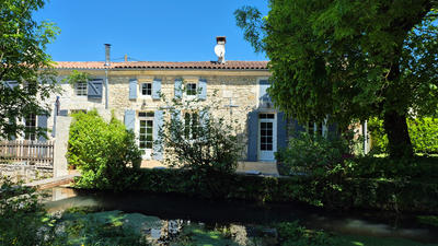 Maison - 148 m² - 4 pièces