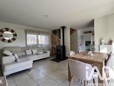 Maison - 103 m² - 5 pièces