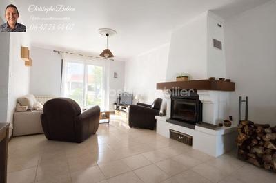 Maison traditionnelle - 121 m² - 5 pièces