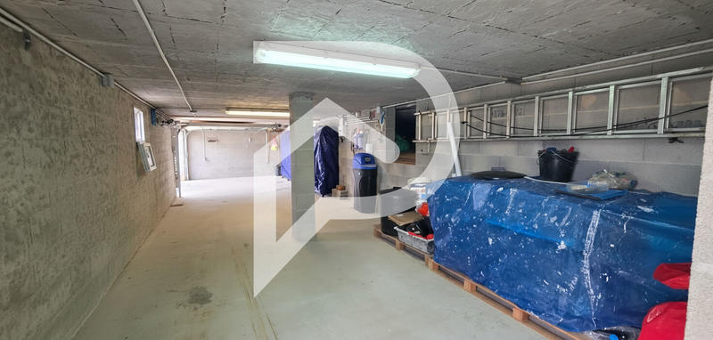 Maison - 159 m² - 5 pièces