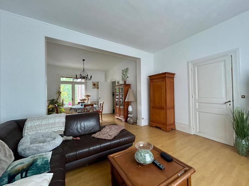 Maison - 163 m² - 5 pièces