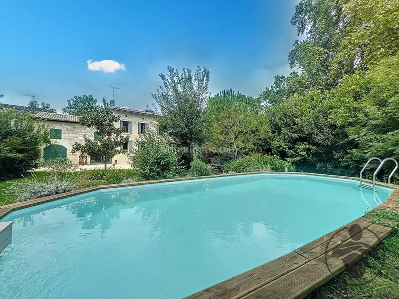 Maison - 164 m² - 4 pièces