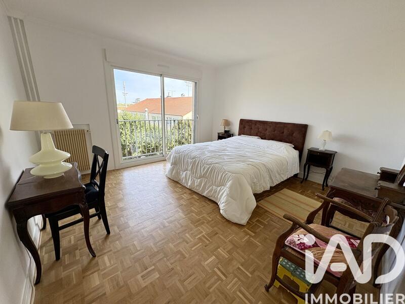 Appartement - 121 m² - 5 pièces