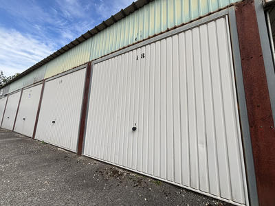 Parking / Garage - 15 m²