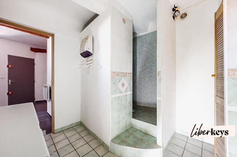 Appartement ancien - 33 m² - 1 pièce