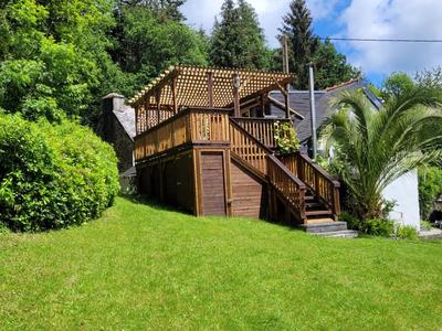 Propriété - 112 m² - 6 pièces