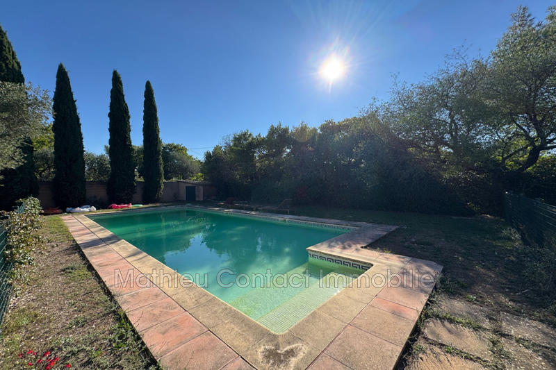 Villa - 190 m² - 6 pièces