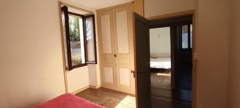 Maison - 92 m² - 5 pièces