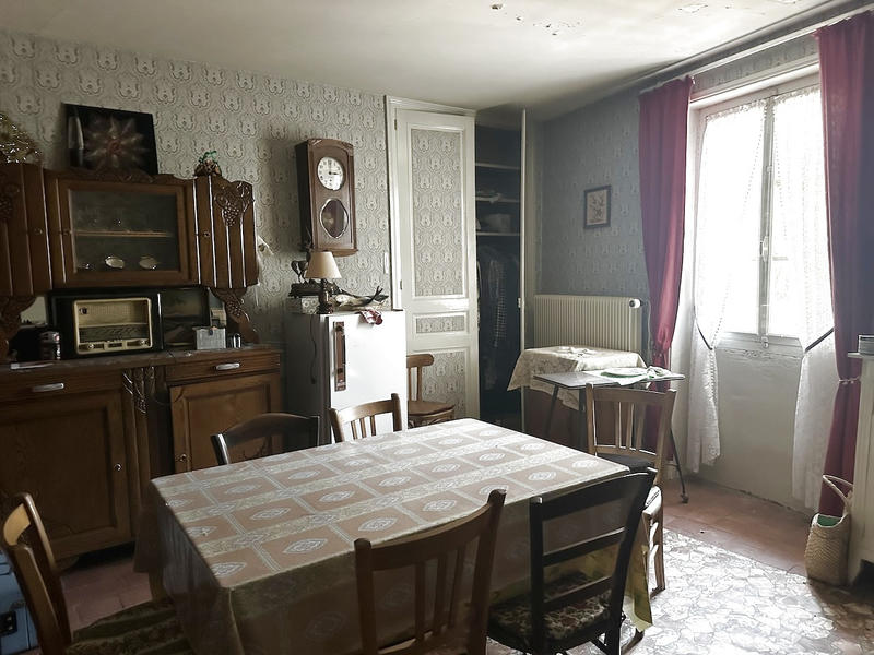 Maison de village - 100 m² - 4 pièces