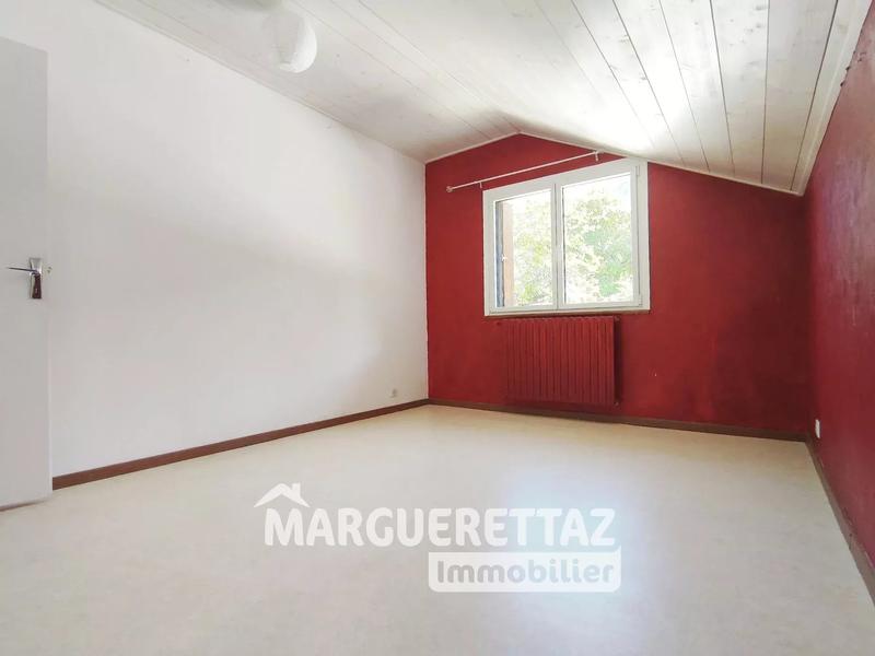 Appartement - 80 m² - 3 pièces