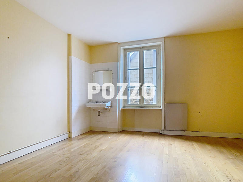 Maison - 123 m² - 7 pièces