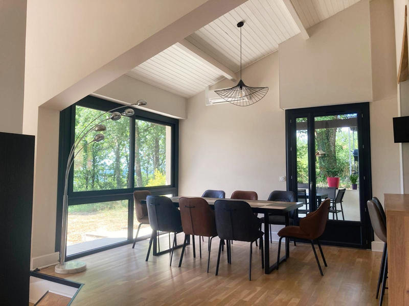 Maison - 142 m² - 5 pièces