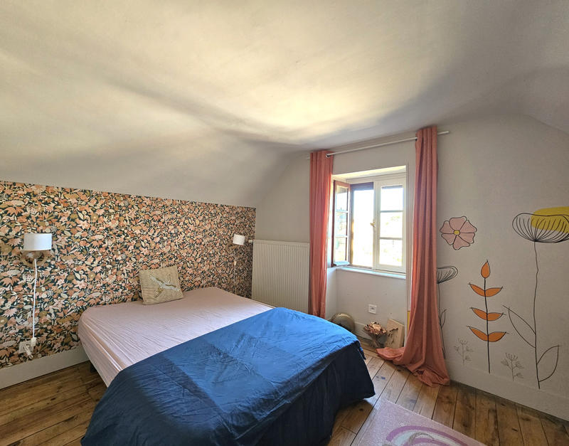 Maison - 90 m² - 4 pièces